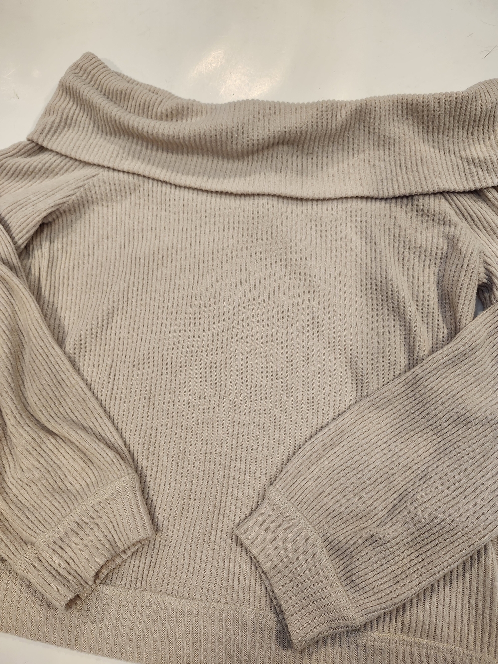 Abercrombie & Fitch Tan Ribbed Knit Cowl Neck Pullover Sweater M
